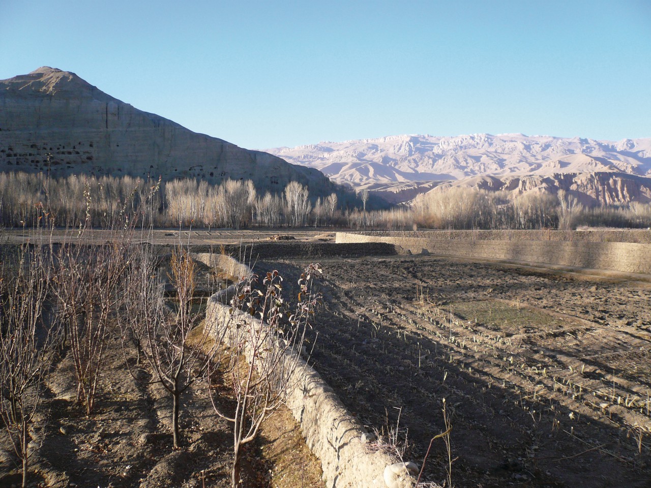 Campagne aux alentours de Bâmiyân.