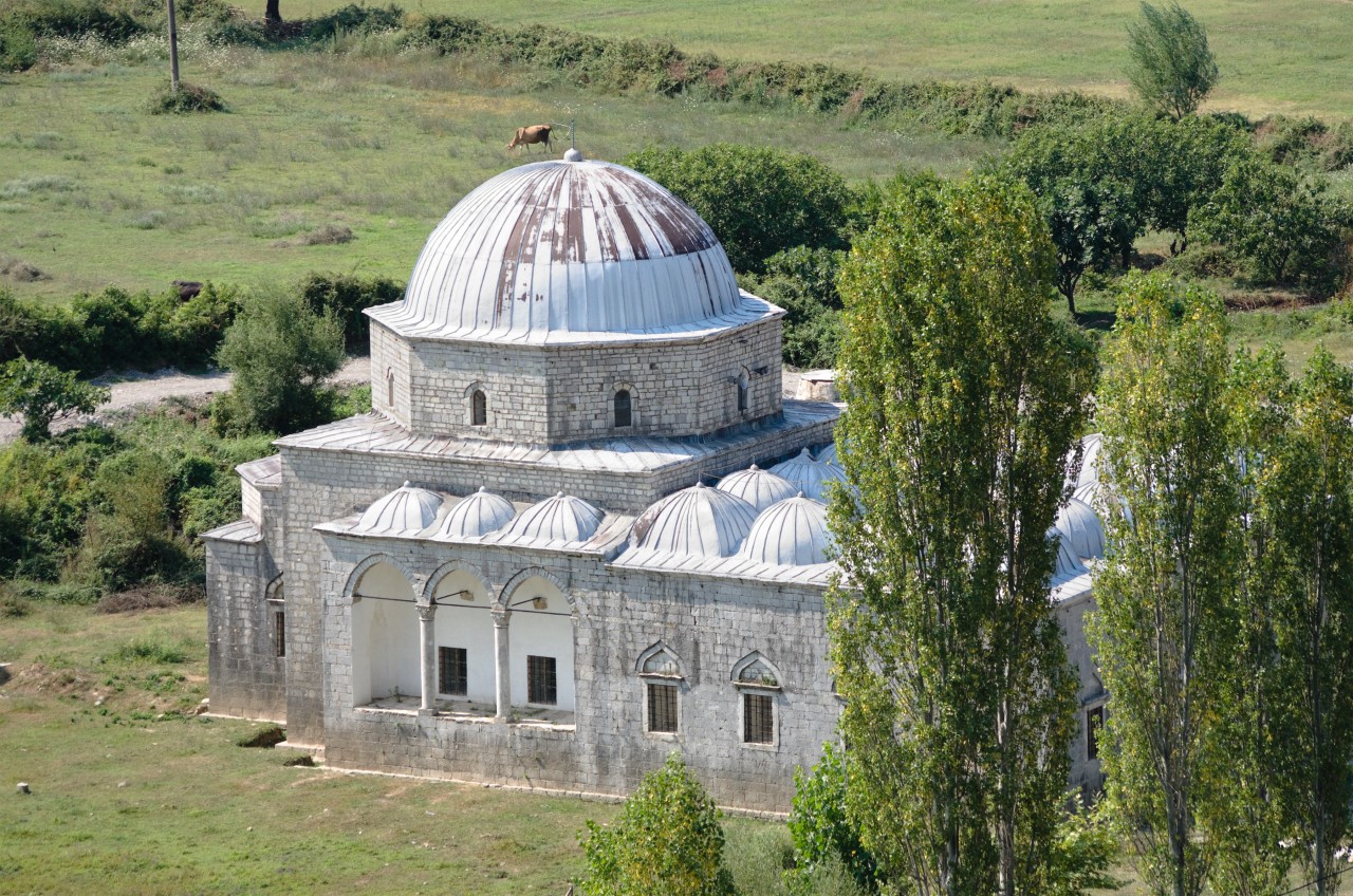 Vue sur la Mosquée de Plomb.