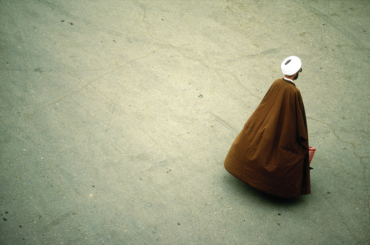 Pèlerin dans la ville sainte de Qom.