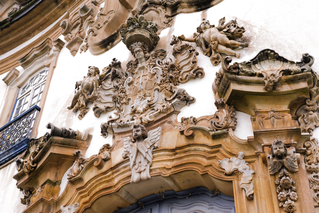 <p>Façade de l'église São Francisco à Ouro Preto.</p>