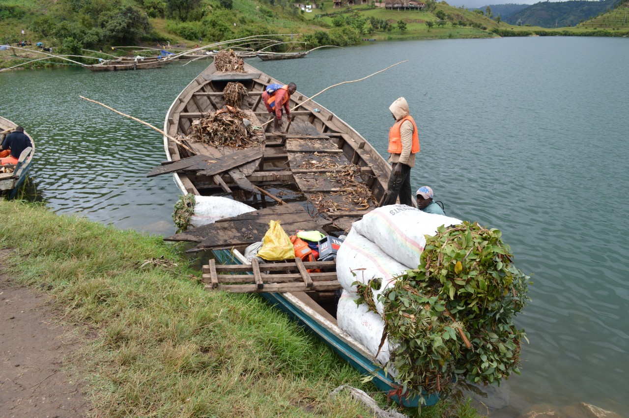 Sur les bords du lac Kivu à Gisenyi.