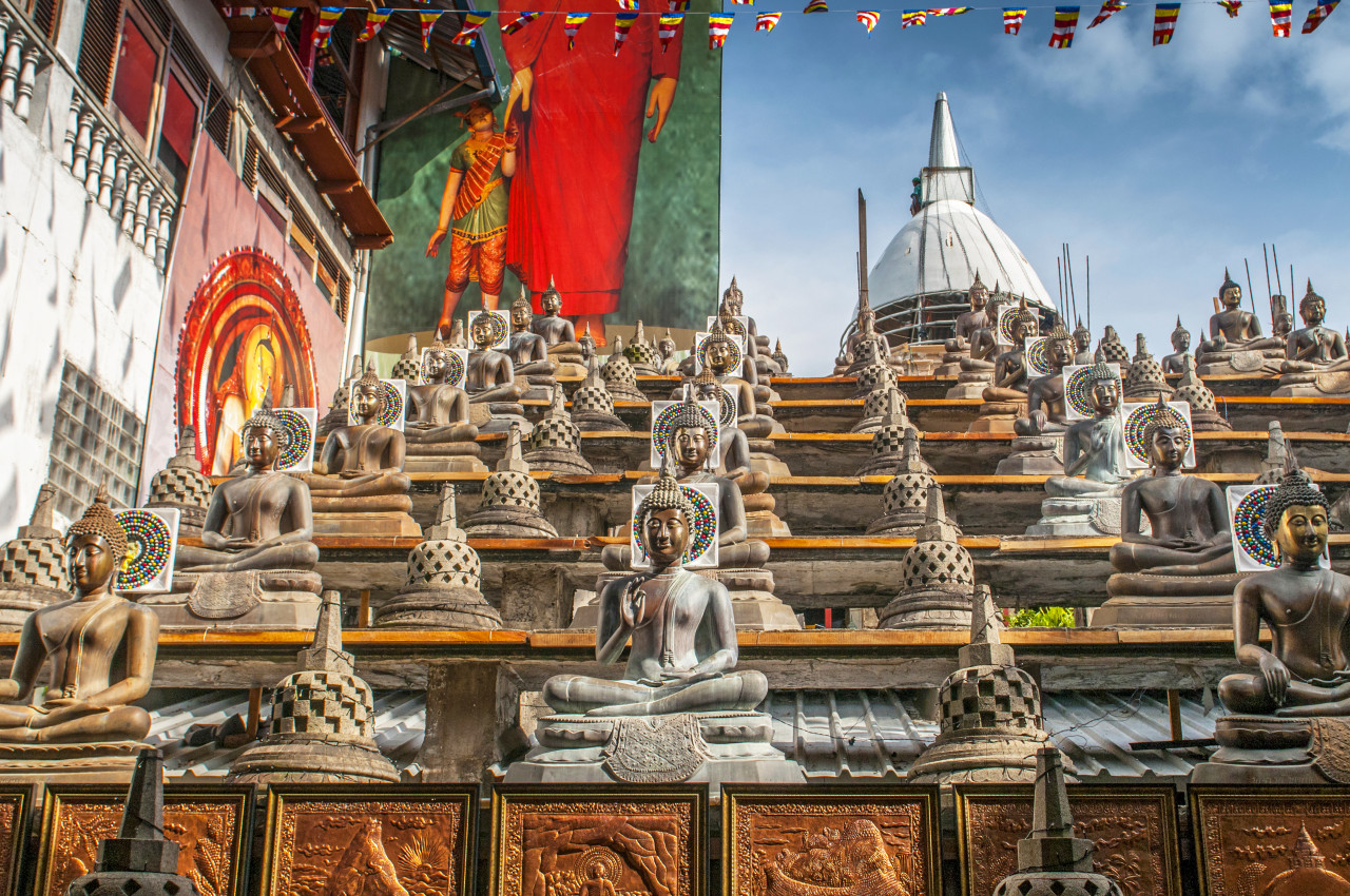 Gangaramaya Temple.