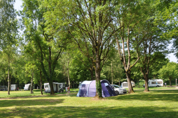 Camping Municipal De La Plage Seurre Camping Seurre