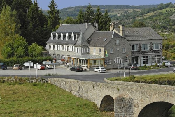 hôtel le relais de l'aubrac - le relais de l'aubrac nasbinals